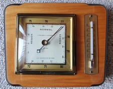 Wetterstation aus Holz 