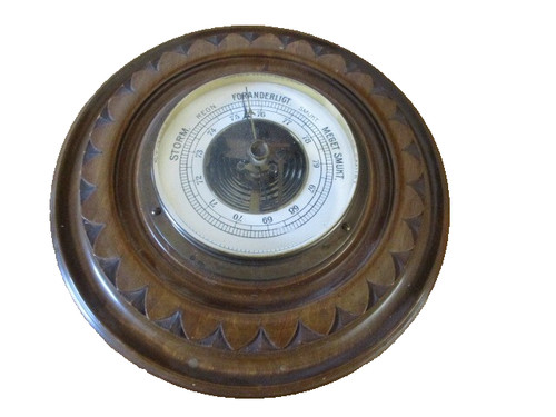 Schönes rundes holzbarometer - schönes,
