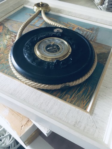 Vintage barometer - vintage-barometer, –